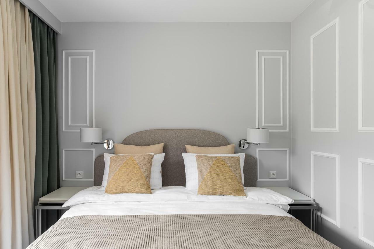 Queen Apartment กดิเนีย ภายนอก รูปภาพ